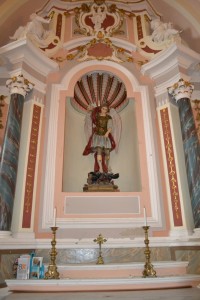 Altare di san Michele Arcangelo nella Chiesa Madre