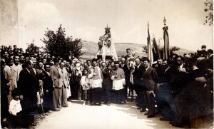 Don Matteo Brunetti ali festeggiamenti della Madonna di Loreto del 1932
